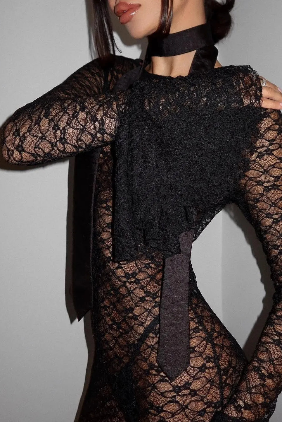 Annabeth Mermaid Tail Lace Maxi Dress - Black / S - Be My Shine
