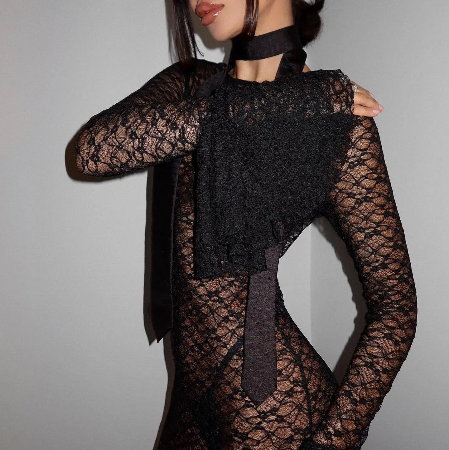 Annabeth Mermaid Tail Lace Maxi Dress - Black / S - Be My Shine