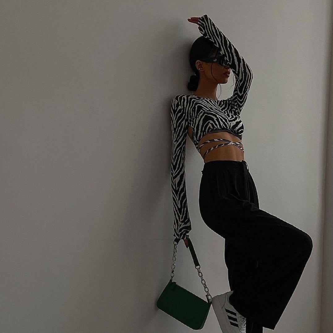 Dulce Long Sleeve Crop Top - Black / S - Be My Shine