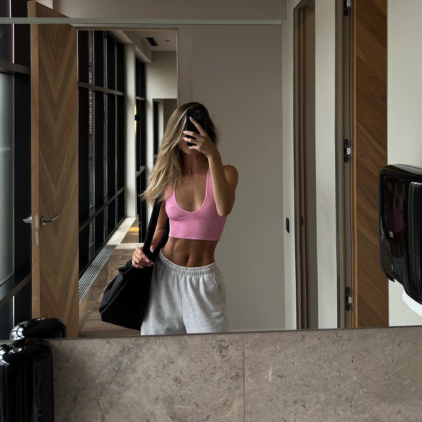 Prisca Slim Fit Tank Top - Rose / S - Be My Shine