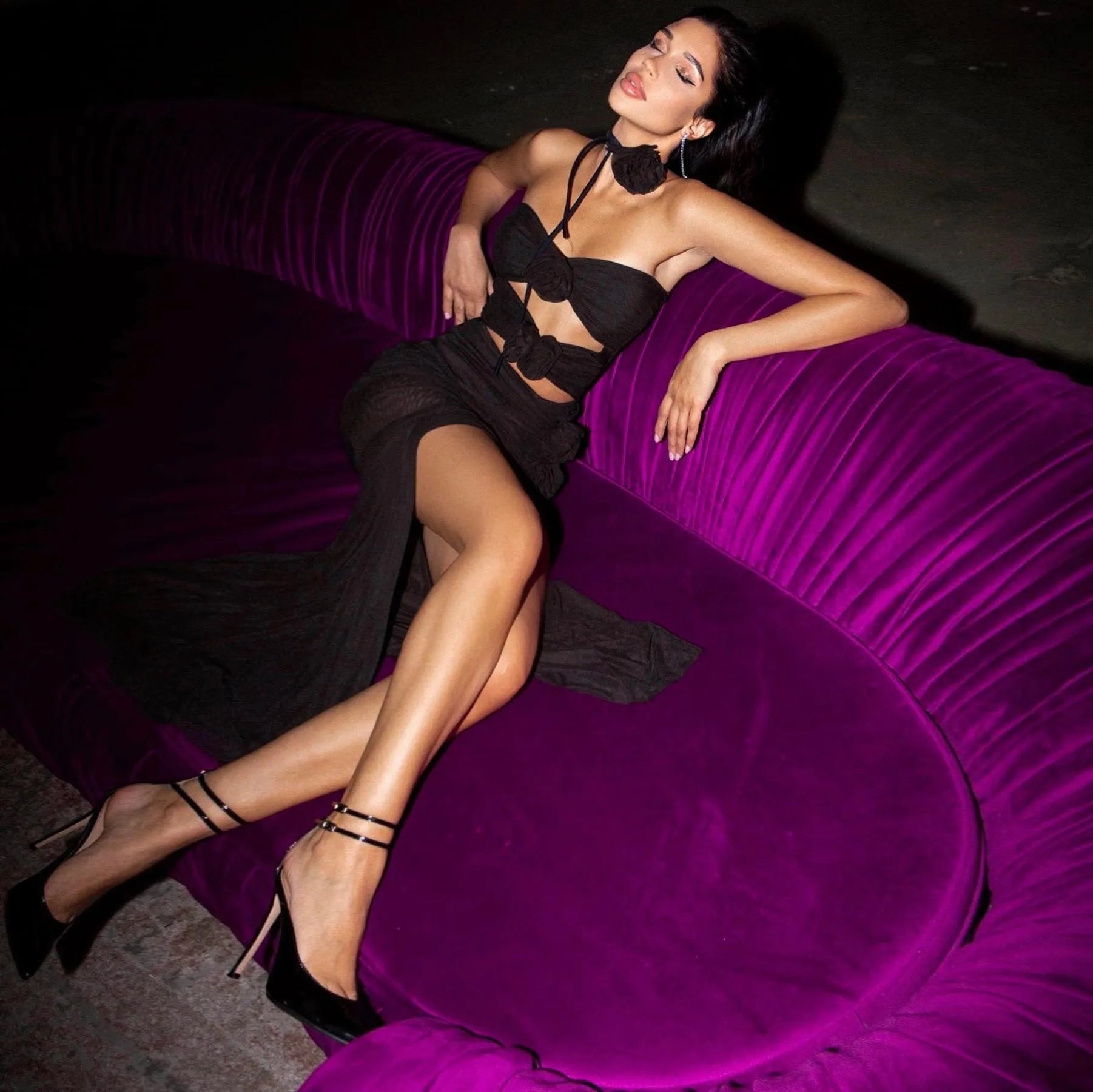 Ember Cut Out Maxi Dress With Flower Choker - Black / S - Be My Shine