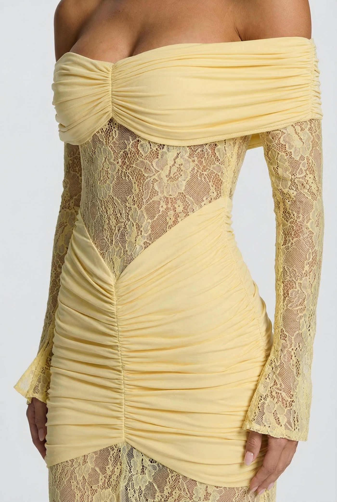 Regina Off-Shoulder Lace Maxi Dress – Yellow