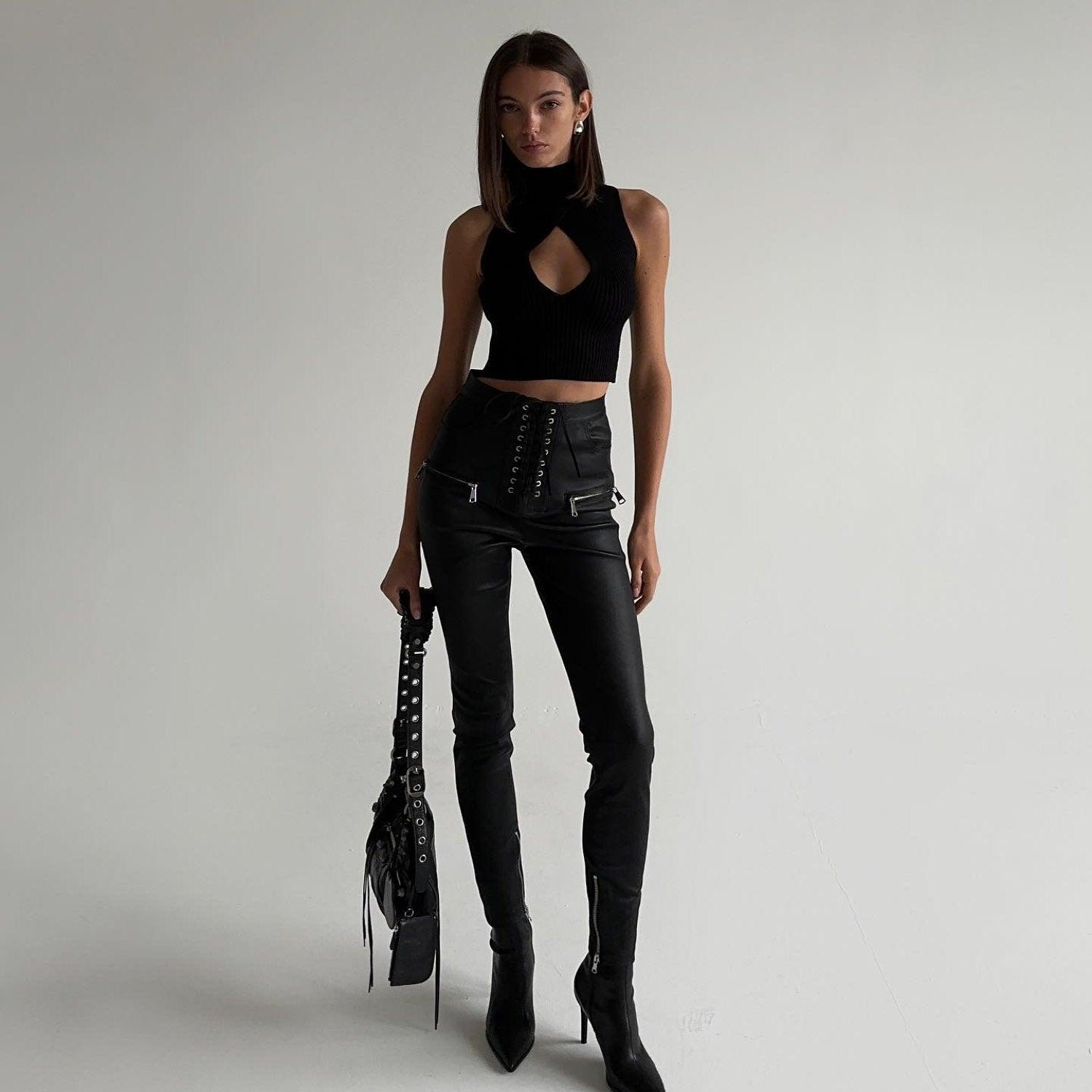 Ramona Knitted Cut Out Top - Apricot / S - Be My Shine