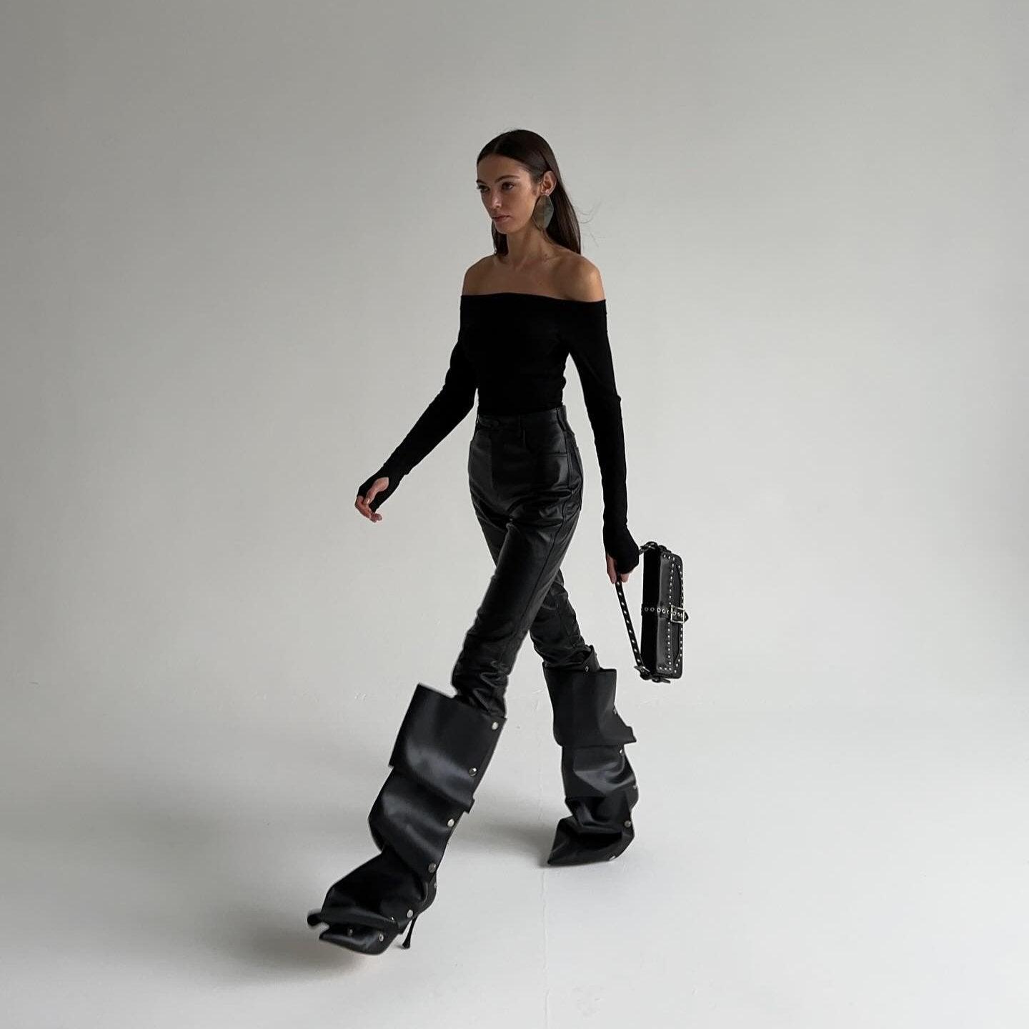 Rasha Long Sleeve Slash Neck Top - Black / S - Be My Shine